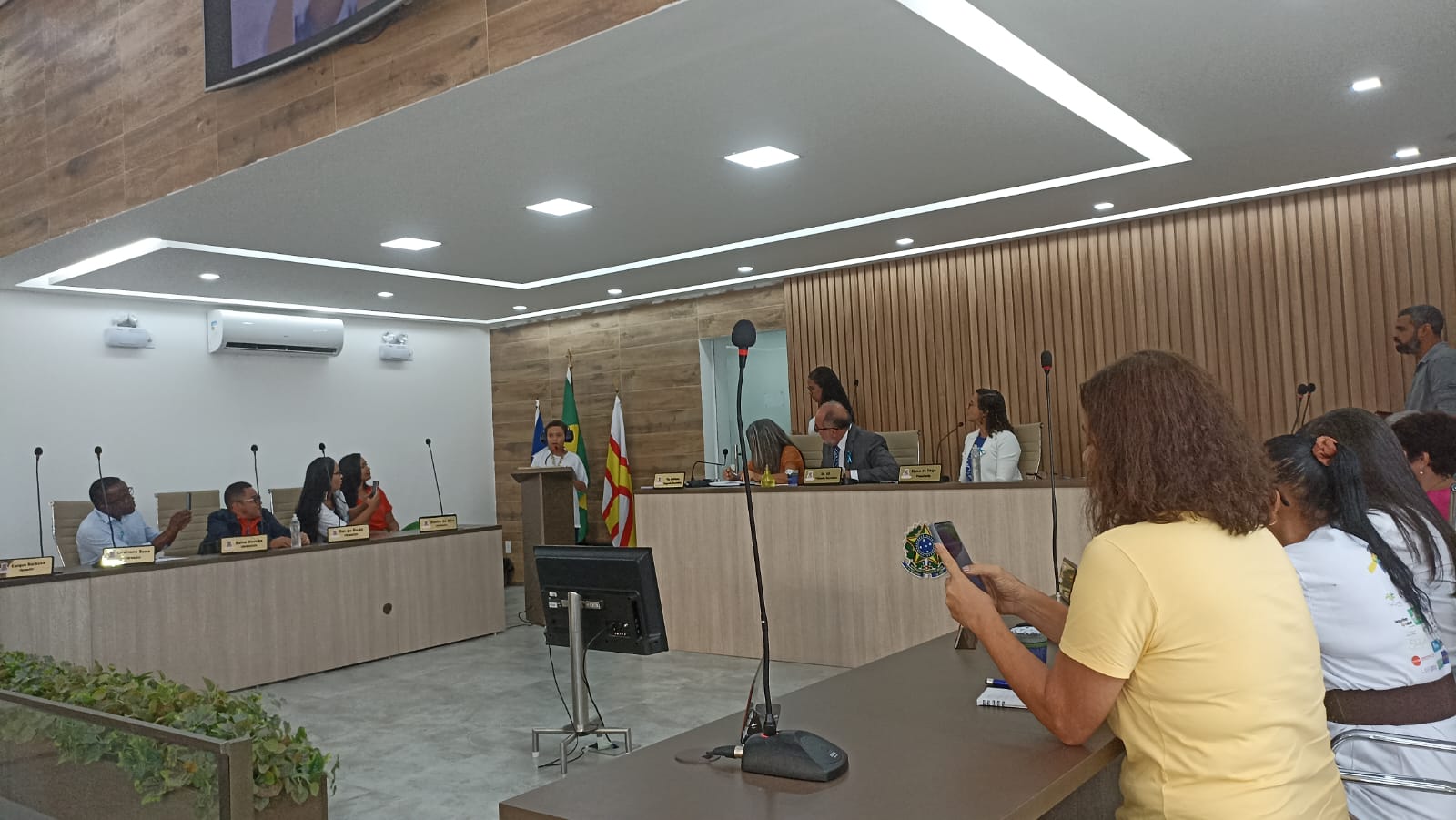 SAJ: Câmara de Vereadores, com participação da Prefeitura, realizou Audiência Pública sobre autismo