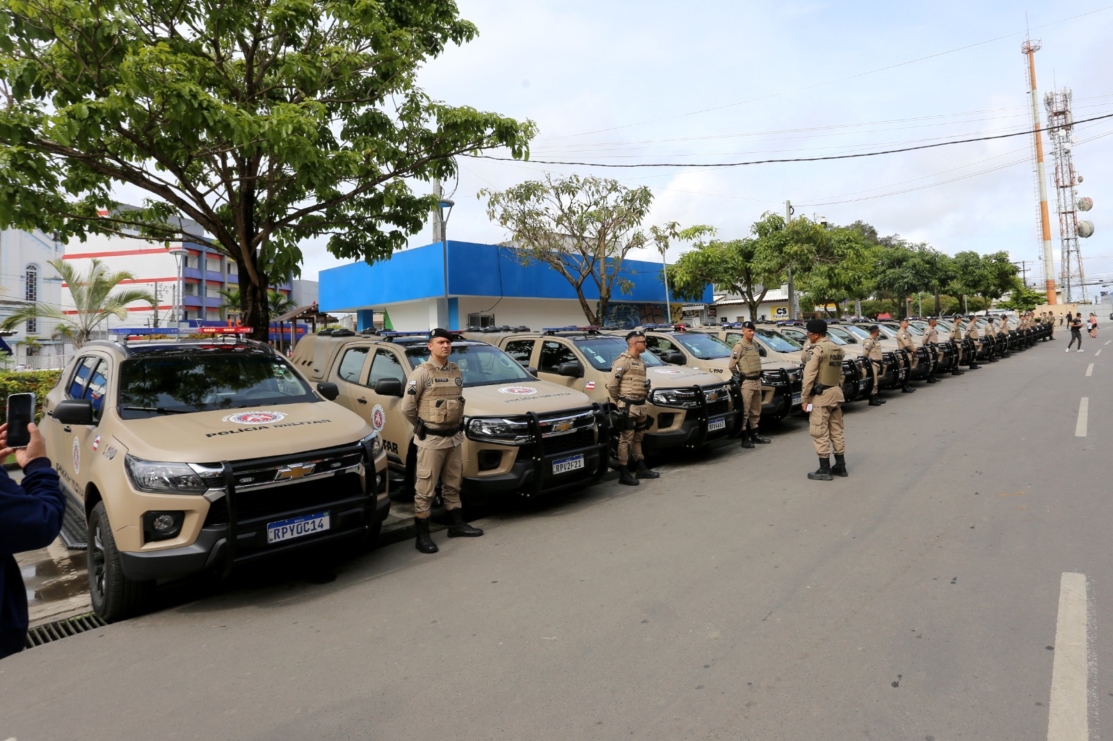 SAJ: Prefeitura enviou representante para a solenidade de entrega de 18 novas viaturas para o Policiamento do Recôncavo
