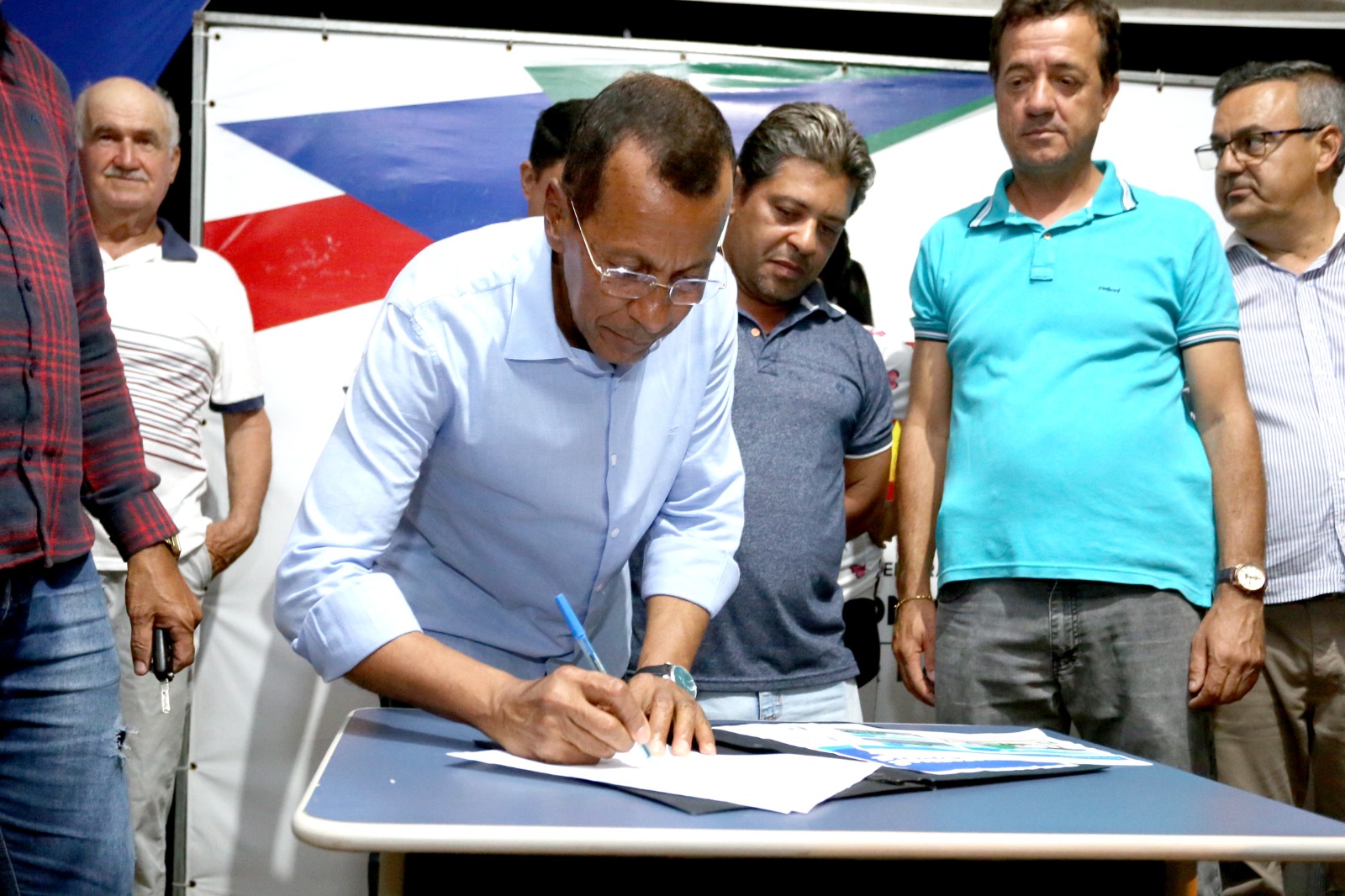 SAJ: Prefeitura realizou assinatura de ordem de serviço para construção e revitalização da Praça da Boa Vista
