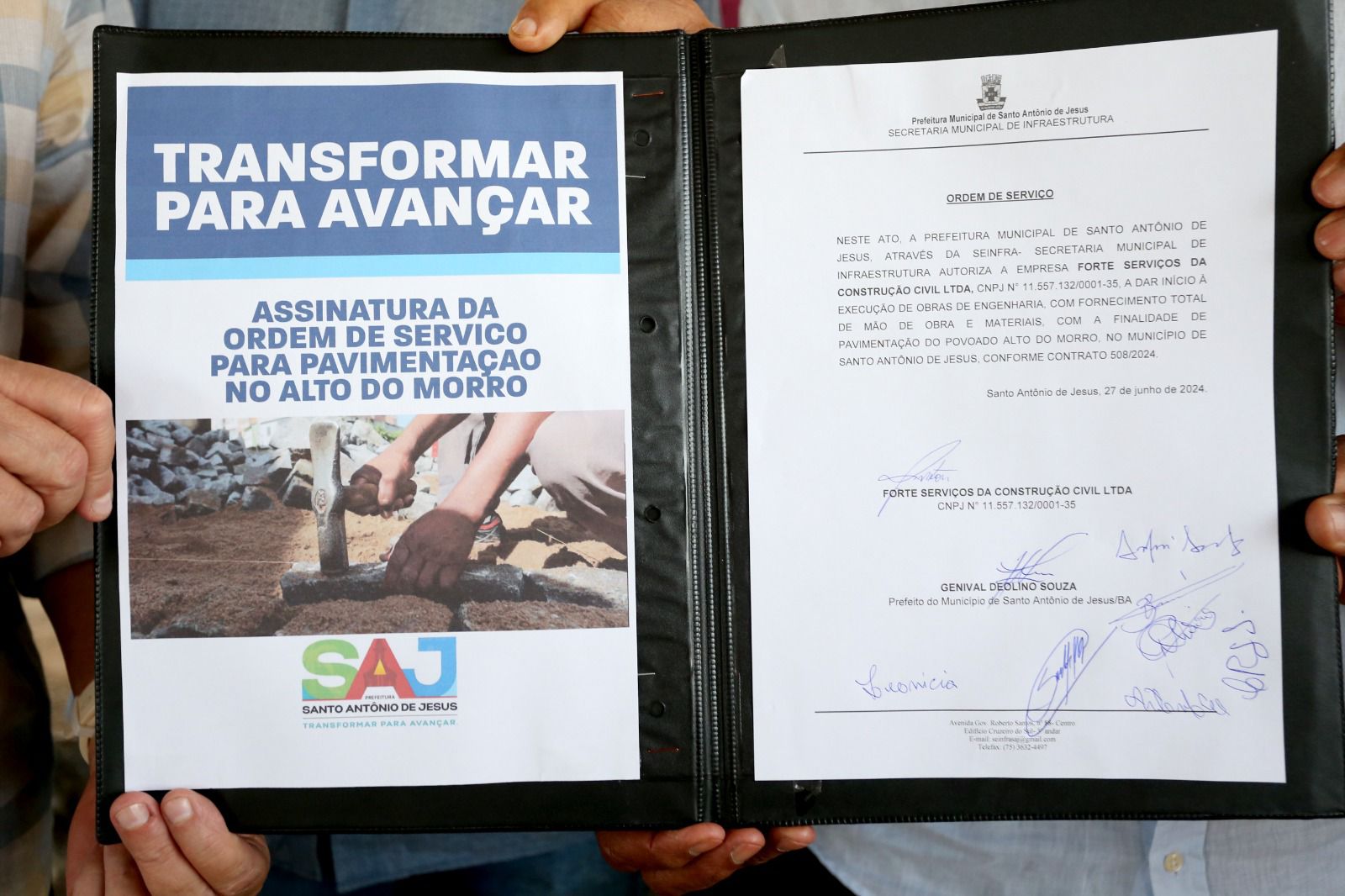 SAJ: Prefeitura realizou assinatura da ordem de serviço para pavimentação do Alto do Morro
